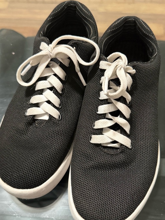 Atoms Shoes - Atoms Women's Black Knit Sneakers with White Laces